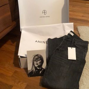 NWT ANINE BING RAW HEM CROPPED JEAN ✨ SALE 🎉